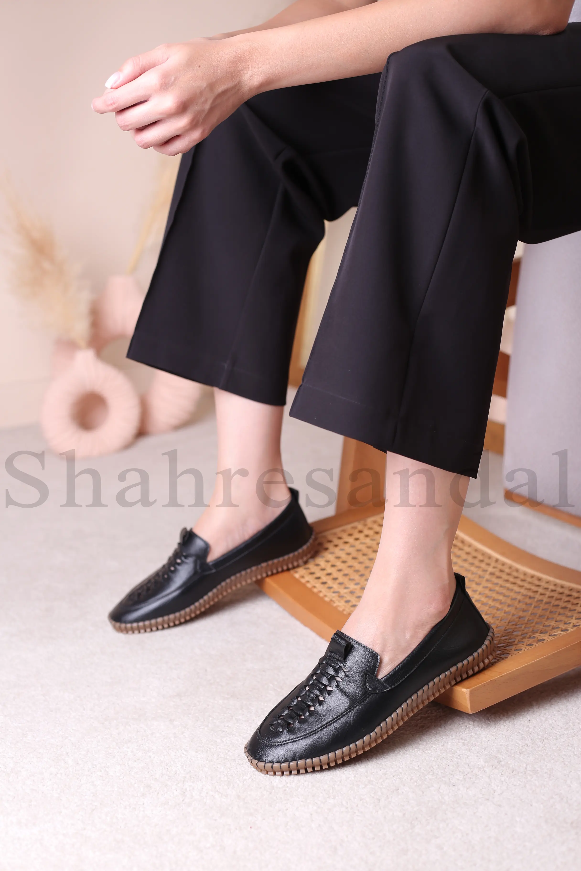 کفش کالج زنانه فونیکس